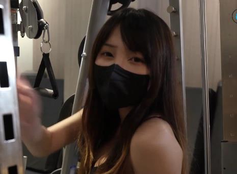 最新优质露脸玩铁健身女神-一元-[7V-725M]