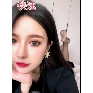 挑战高颜值小姐姐，2V-2.6G视频，车灯贼大，失败的老哥也来观看！