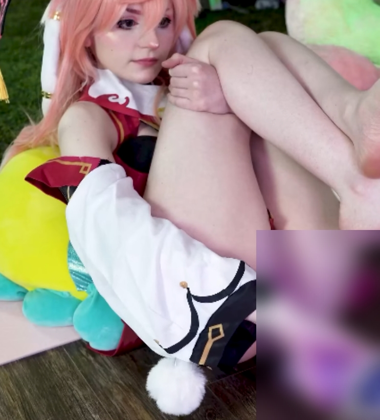 Tweetney原神COS合集：欧美Coser的先天优势，尺度内容惊艳展现