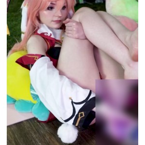 Tweetney原神COS合集：欧美Coser的先天优势，尺度内容惊艳展现