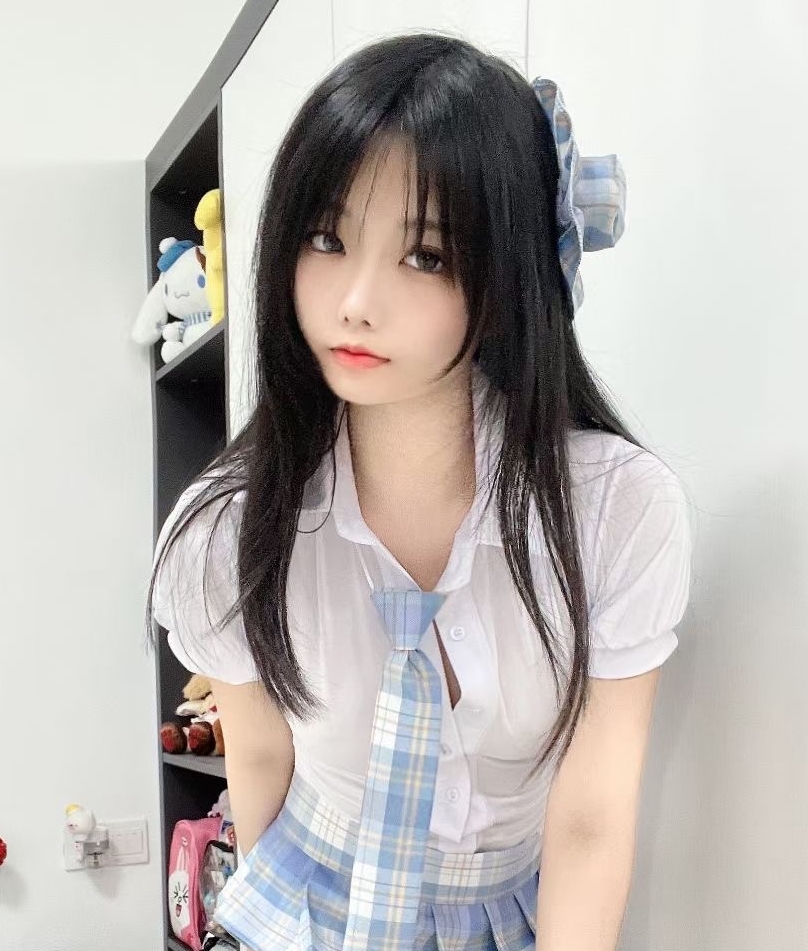 奶萝喵4：吃定你，2.47g福利，粉丝狂欢