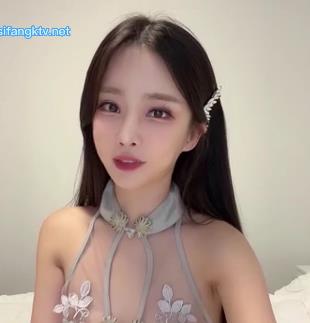 泡菜国前女团成员chungwall自拍视频合集[22V5.7G]：新旧套路作品，小姐姐码车衣棒棒糖下水道，观看车灯画面