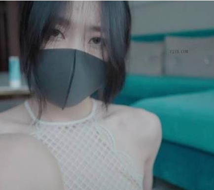 小琳&小碎花：人气姐姐玩偶新作，多样视频尽显优雅魅力