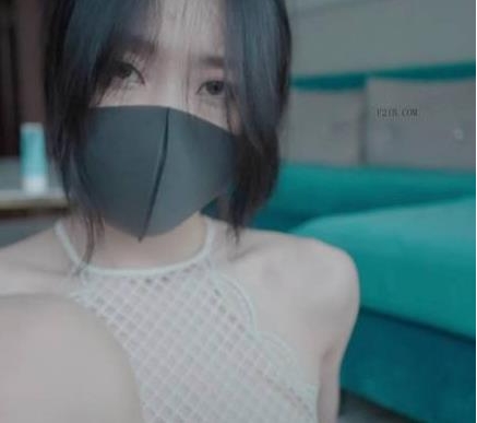 小琳&小碎花：人气姐姐玩偶新作，多样视频尽显优雅魅力