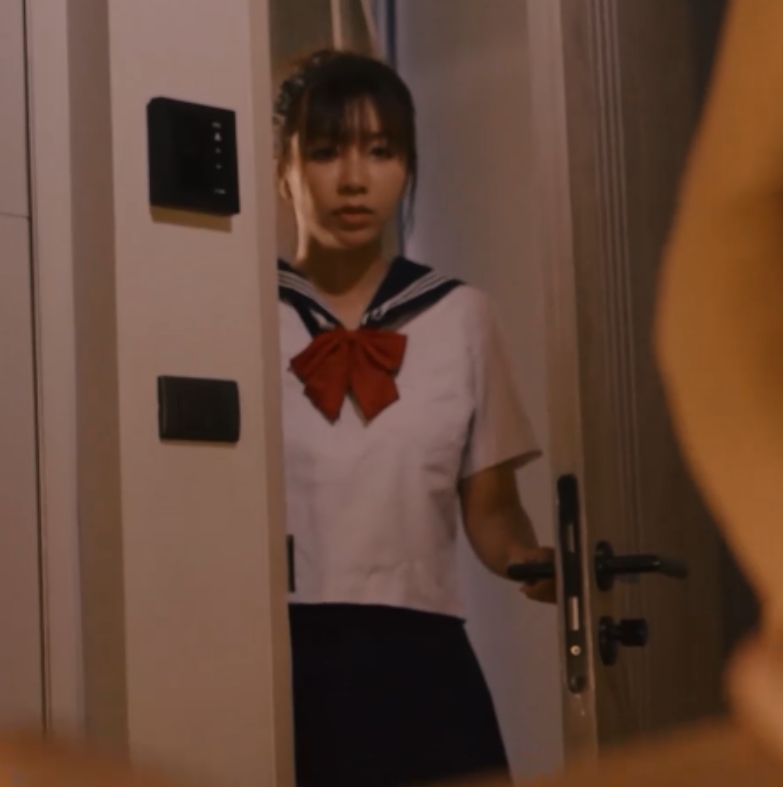 苏畅大罩杯女星52v22.2g合集，8个视频总时长22.2g，百度ED2K新增至4月