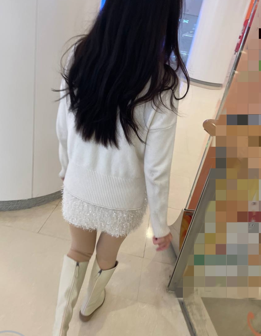 被细腻地描绘出来，让人感受到了爱与温暖的力量。这部剧情不仅让人感动，还让人回味无穷，成为了许多人心中的珍贵收藏。