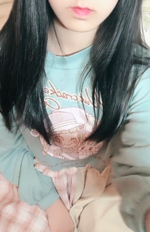 清纯网红小银狐作品合集，楚楚动人气质惊艳，视频数量丰富