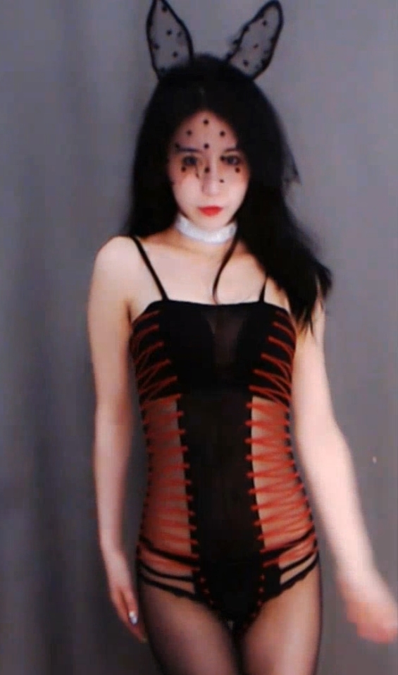 斗鱼何成琳+超火定制27v3.6g