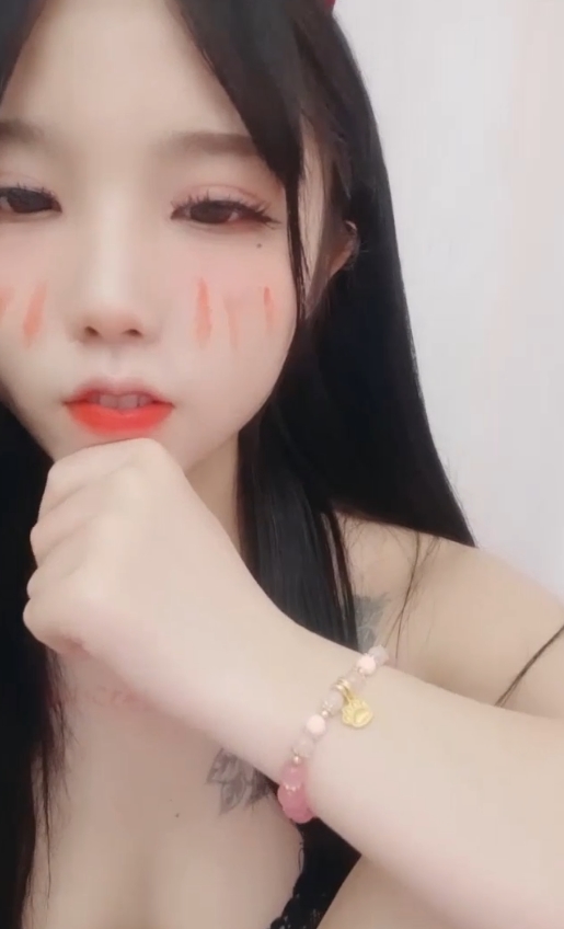 快手甜美糖糖儿最新合集111.8G，收藏补百度增加ED2K