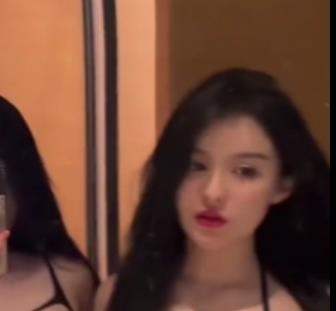 户外黑纱福利姬最新合集29V266M，短视频自拍，闺蜜互动