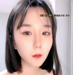 抖音气质短发美少女巨兔展示1V1G，清新自然