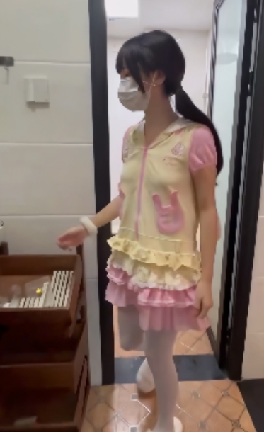 转载搬运百度盘优质自拍合集QQ糖小妹子10V13.7GB，补光资源下载区