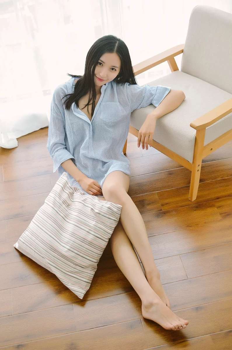 虎牙女神主播八月未央珍藏大合集149V10.3G，热舞与cosplay双重享受