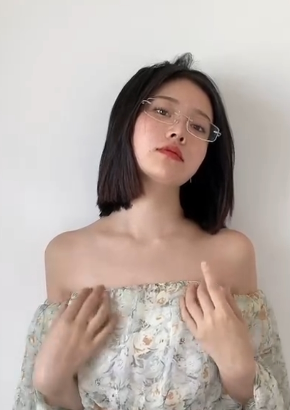 合集104套年年抖臀舞32.7G呐喊鼻血