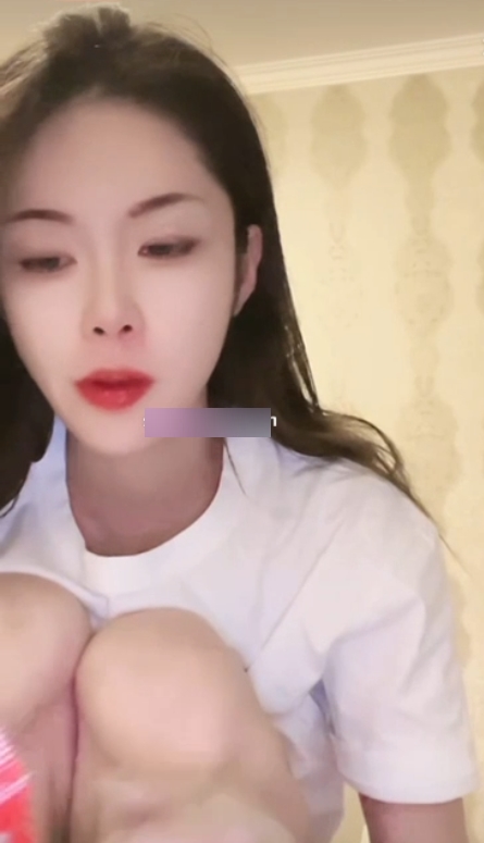 抖音史迪西定制视频8部772m太香艳