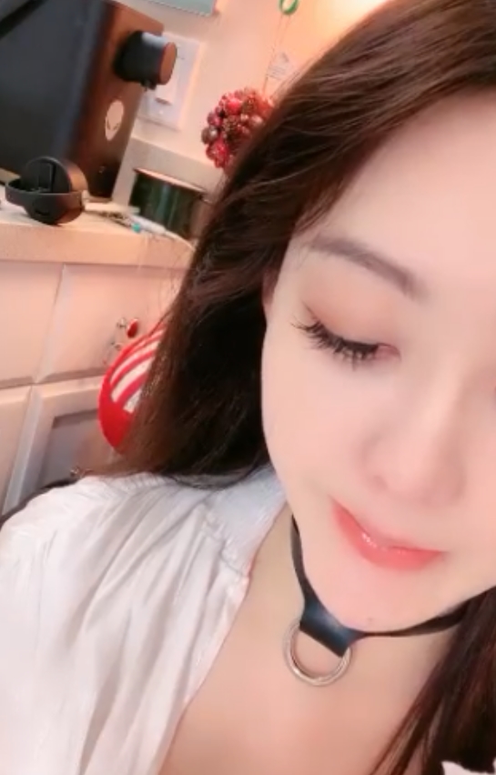 百度ED2K林梦绮军阀太太视频合集478部294G，旗袍开叉露腿白嫩晃奶噗嗤