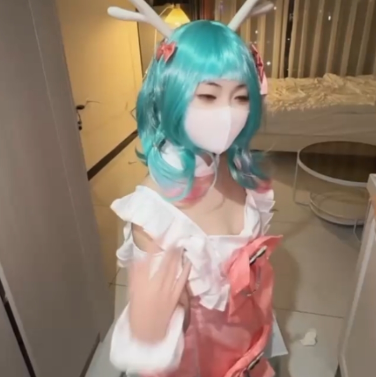 小欣奈瑶cos某处合集46部14.8G肉感十足