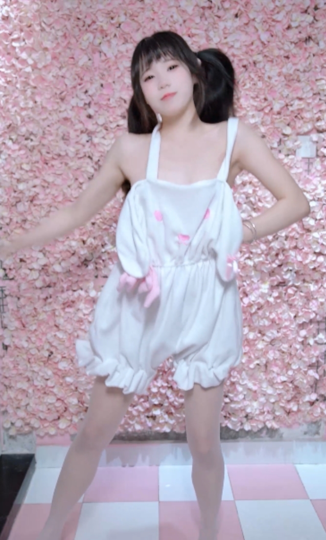 抖音团子兔深夜热舞136部11.9G绝对珍藏