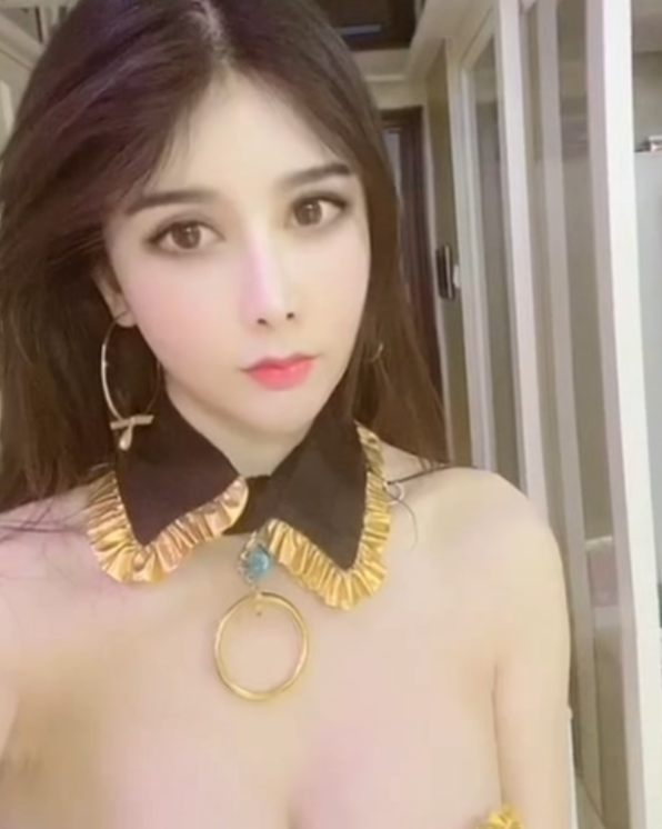 秀人李丽莎超弹互动80部58G波涛汹涌