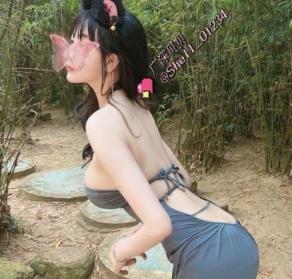 小粉酱贝贝一线天玩法54部2.2G