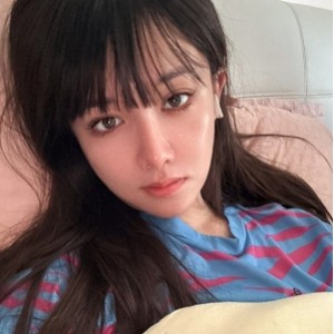 推特泄密反差婊阿黑颜最新10套370V6.8G小狗玩法