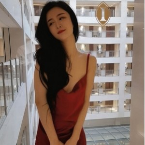 诱人蔓CC私拍ins合集5部1.86G