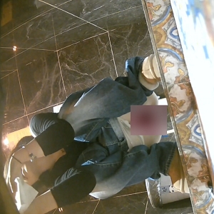 私房内部厕拍29V5.64G夜店绝密视角