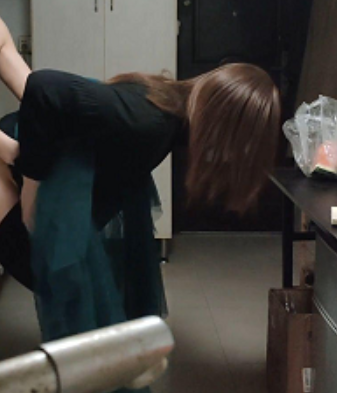 76.31G南京红大爷100V男扮女装合集超感觉