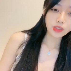 超养眼抖音诺宝一字马热舞合集542G