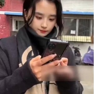 1.02G太勾人江西妻子野外互动视频3部