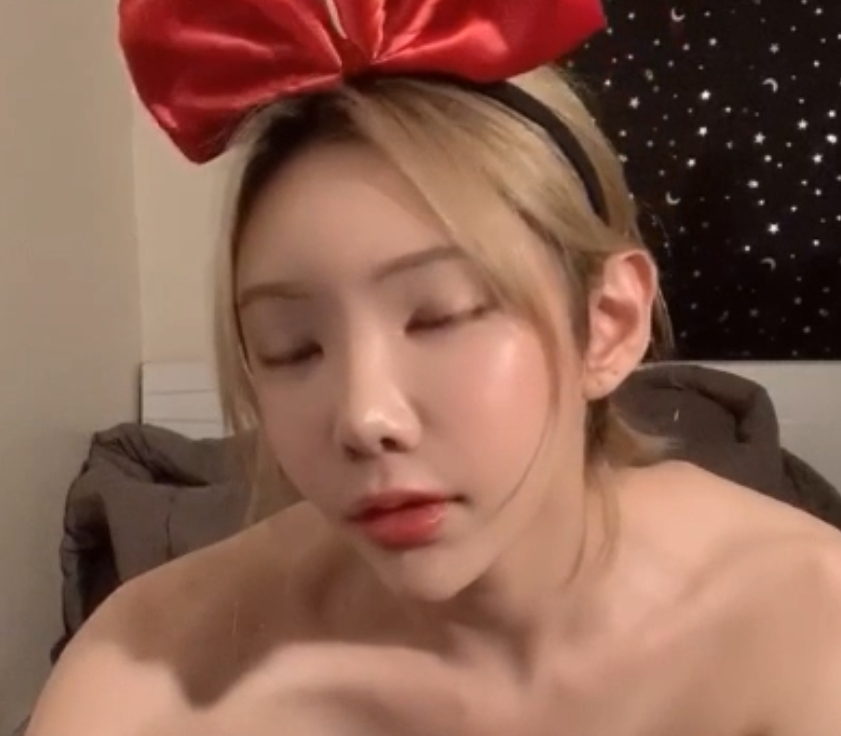 美妖米娜推特视频合集二十四部六点二吉极度妩媚