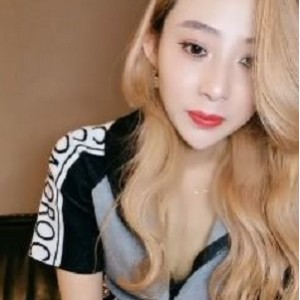 金发大波浪御姐私密互动视频1V1.5G气质太撩人