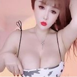 绝美大凶主播钱宝宝快手万元定制热舞25V1.8G疯狂摆弄