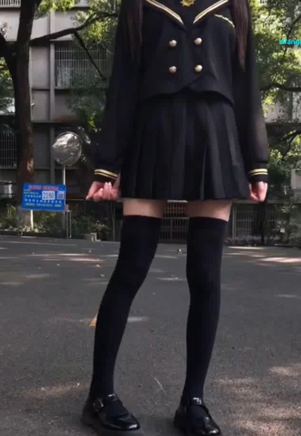 野餐兔热舞福利大合集88V7.75G曲线玲珑