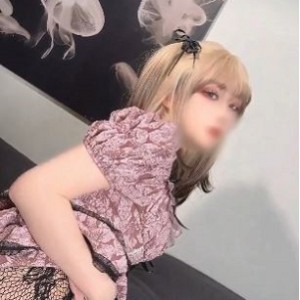 网盘鸡教练蕾丝袜粉色L裙视频1部1.06G真骚气