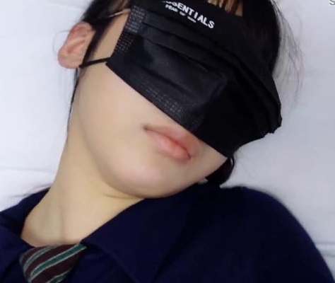 私房老虎菜灌醉眼镜娘原创模特视频合集88部50G太顶了